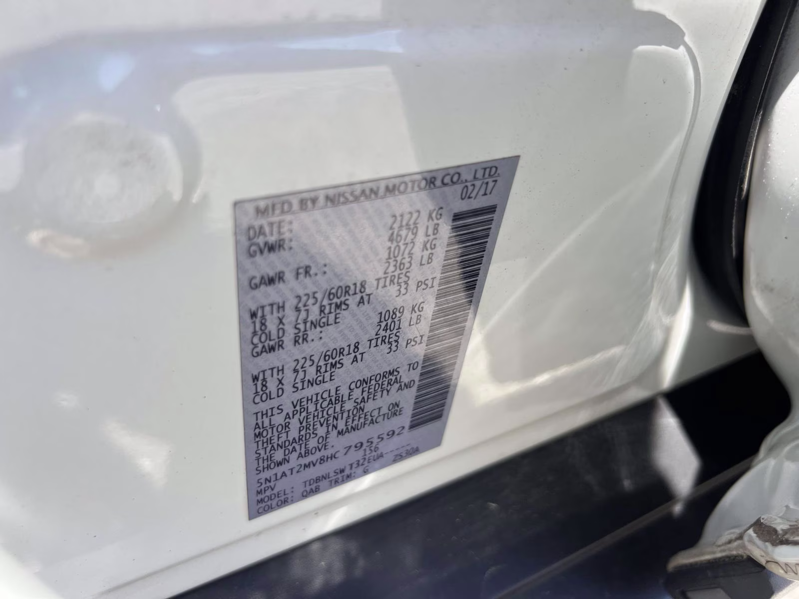 2017 White Nissan Rogue SL AWD SUV