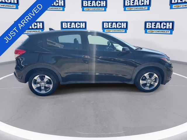 2022 Crystal Black Pearl Honda HR-V LX FWD SUV