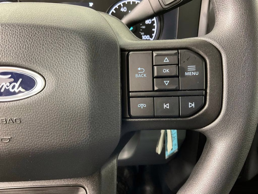 2026 Oxford White Ford Super Duty F-350 DRW XL 4X4 Truck