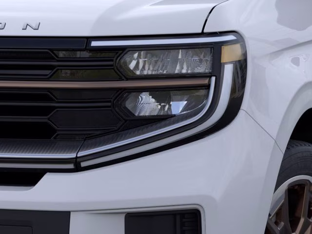 2026 Star White Metallic Tri-Coat Ford Expedition Max King Ranch 4X4 SUV
