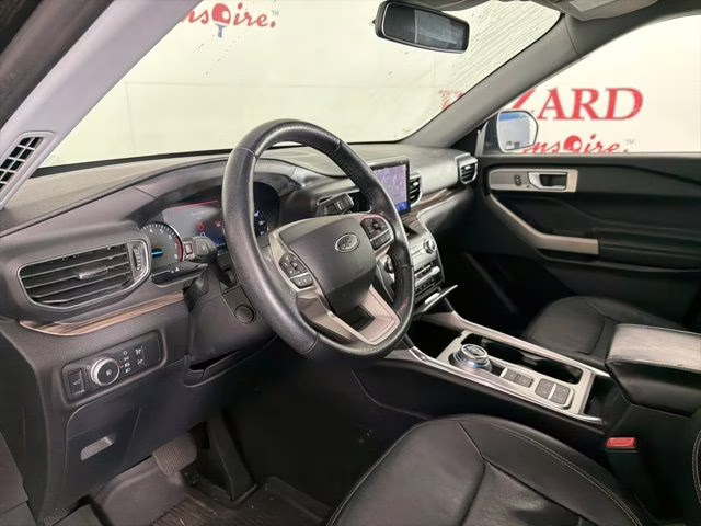 2020 Black Metallic Ford Explorer Limited RWD SUV