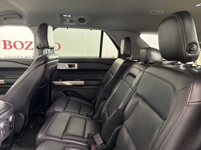 2020 Black Metallic Ford Explorer Limited RWD SUV