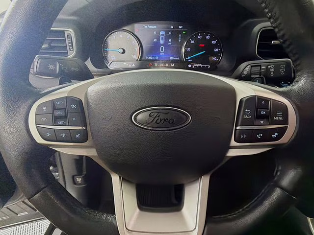 2020 Black Metallic Ford Explorer Limited RWD SUV