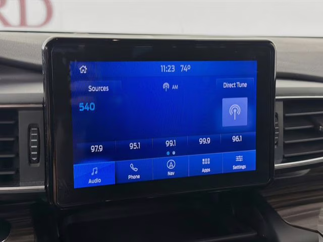 2020 Black Metallic Ford Explorer Limited RWD SUV