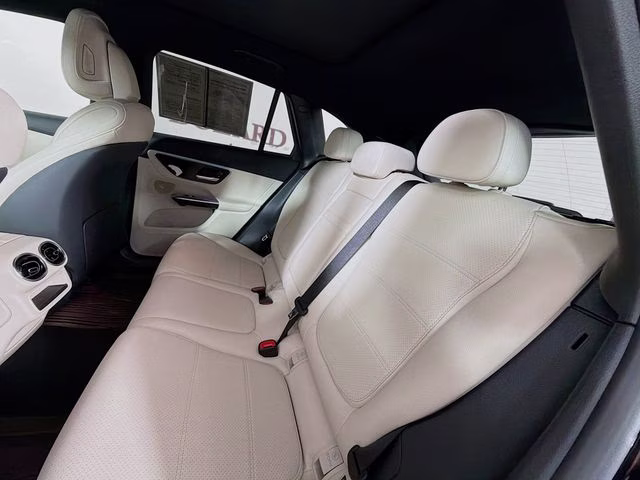 2024 Black Mercedes-Benz GLC GLC 300 4MATIC AWD SUV