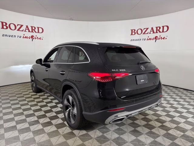 2024 Black Mercedes-Benz GLC GLC 300 4MATIC AWD SUV