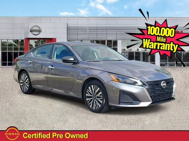 2025 Gun Metallic Nissan Altima 2.5 SV FWD Sedan