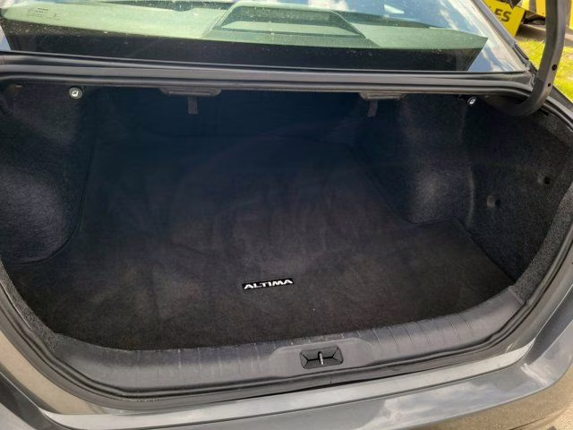 2025 Gun Metallic Nissan Altima 2.5 SV FWD Sedan