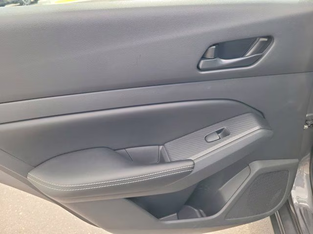 2025 Gun Metallic Nissan Altima 2.5 SV FWD Sedan