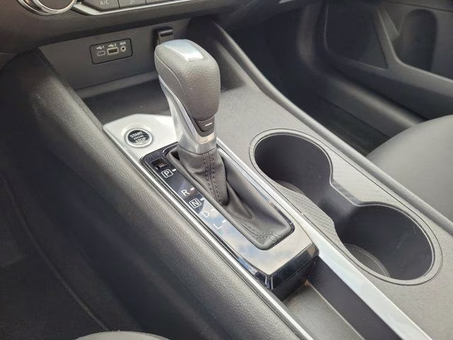 2025 Gun Metallic Nissan Altima 2.5 SV FWD Sedan