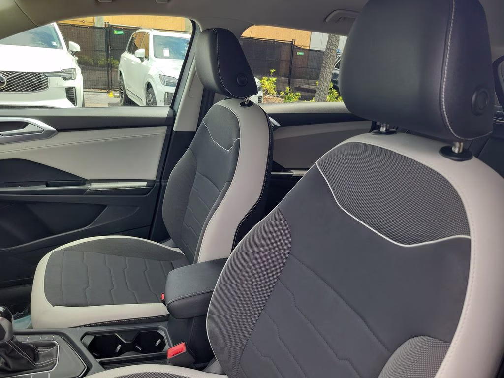 2025 Pyrite Silver Metallic Volkswagen Taos SE FWD SUV
