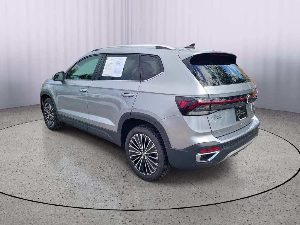 2025 Pyrite Silver Metallic Volkswagen Taos SE FWD SUV