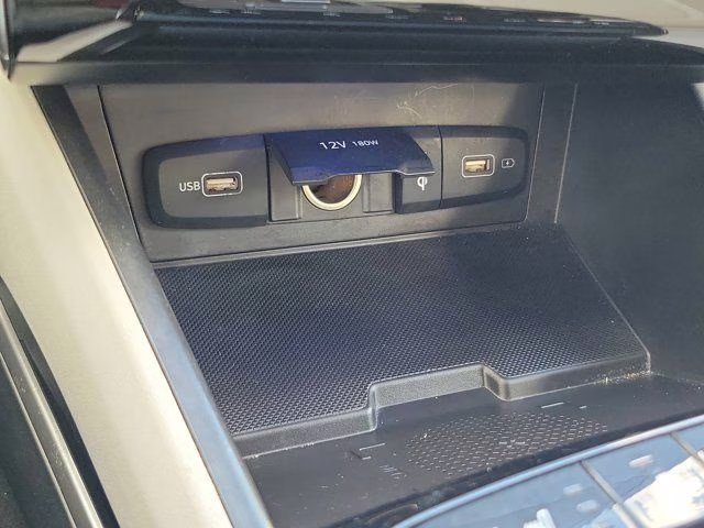 2024 Shimmering Silver Hyundai Tucson Limited AWD SUV