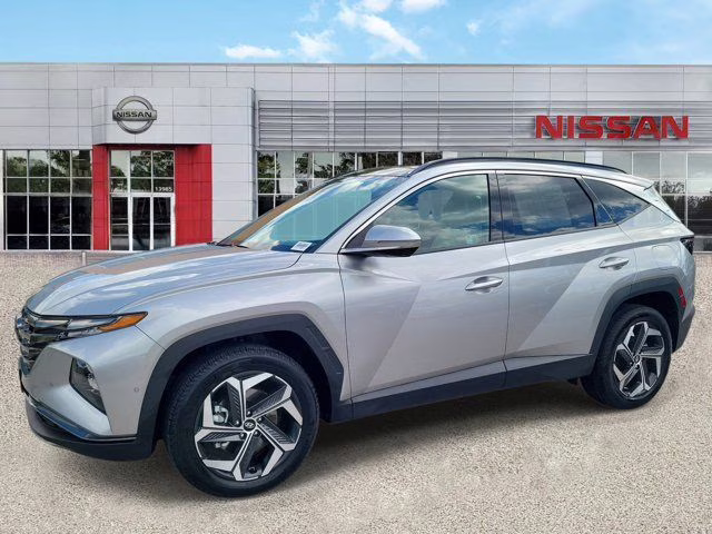 2024 Shimmering Silver Hyundai Tucson Limited AWD SUV