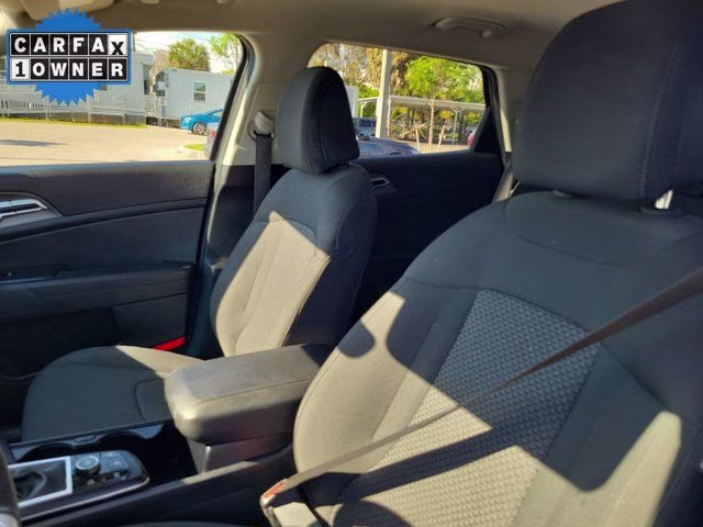 2025 Ebony Black Kia Sportage LX FWD SUV