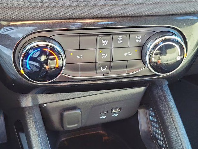 2025 Summit White Chevrolet Trailblazer LT FWD SUV