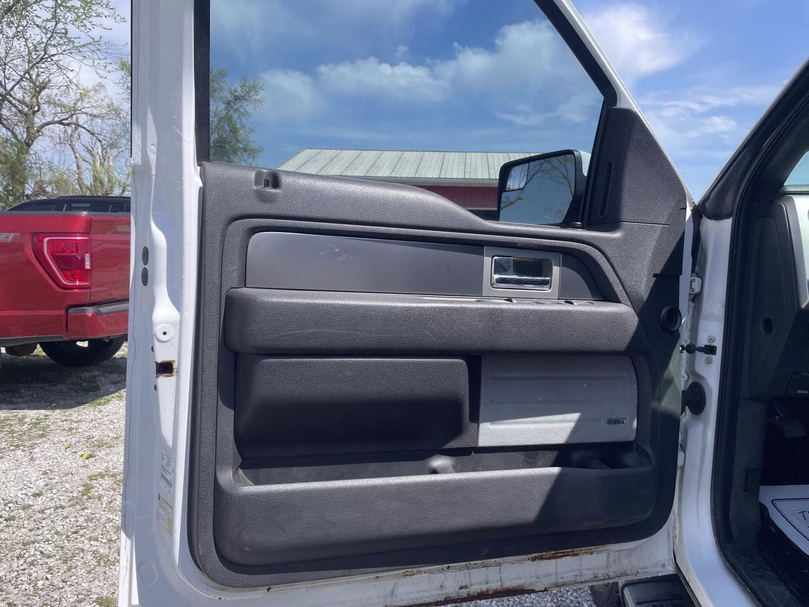 2014 Oxford White Ford F-150 FX4 4X4 Truck