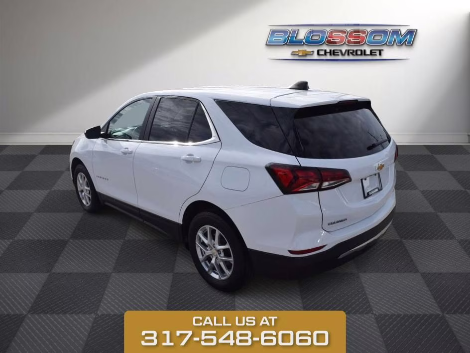 2024 Summit White Chevrolet Equinox LT AWD SUV