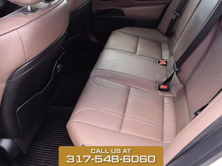 2024 White Pearl Lexus ES 300h Ultra Luxury FWD Sedan