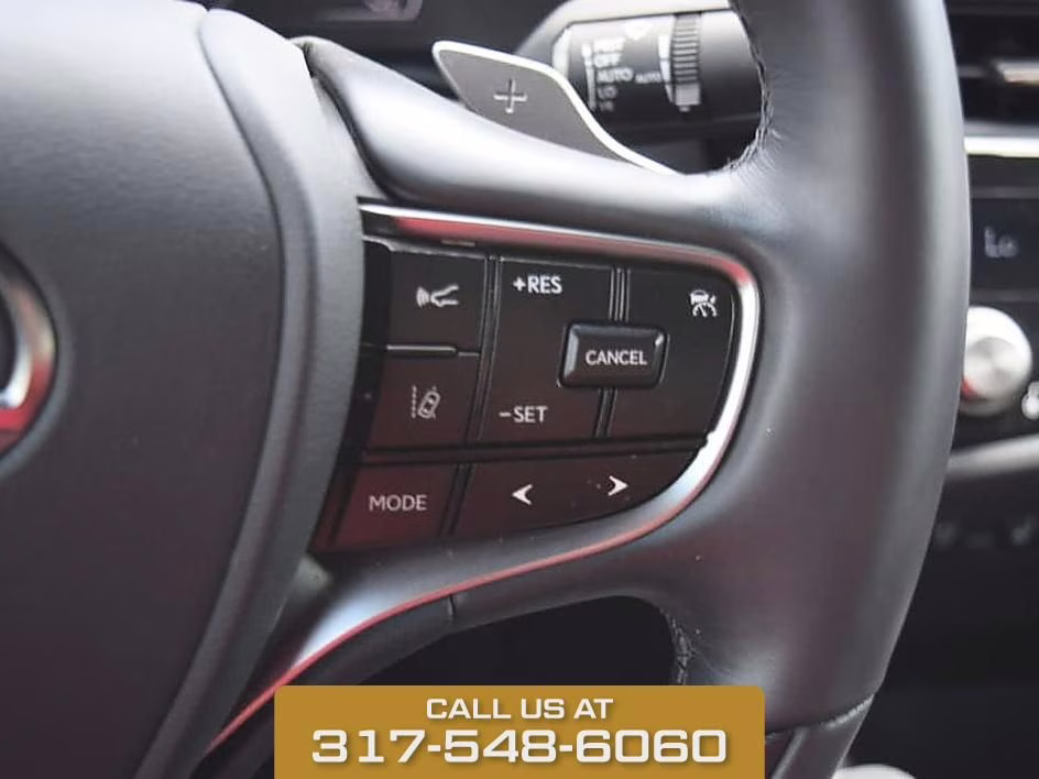 2024 White Pearl Lexus ES 300h Ultra Luxury FWD Sedan