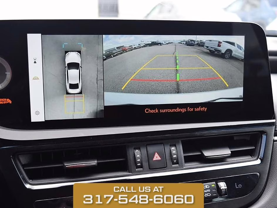 2024 White Pearl Lexus ES 300h Ultra Luxury FWD Sedan