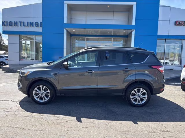 2018 Magnetic Ford Escape SE 4X4 SUV