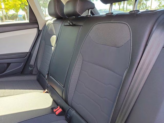 2025 Silver Volkswagen Taos 1.5T SE FWD SUV