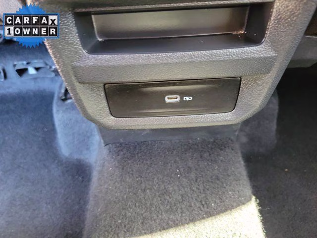 2025 Silver Volkswagen Taos 1.5T SE FWD SUV
