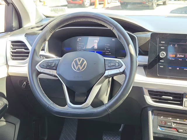 2025 Silver Volkswagen Taos 1.5T SE FWD SUV