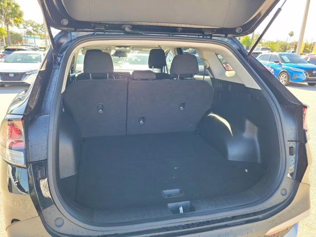 2025 Ebony Black Kia Sportage LX FWD SUV