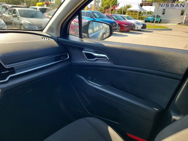 2025 Ebony Black Kia Sportage LX FWD SUV