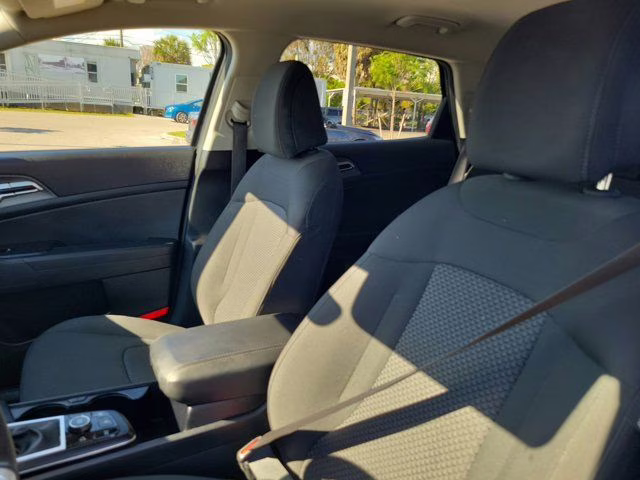 2025 Ebony Black Kia Sportage LX FWD SUV