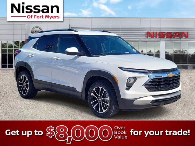 2025 Summit White Chevrolet Trailblazer LT FWD SUV