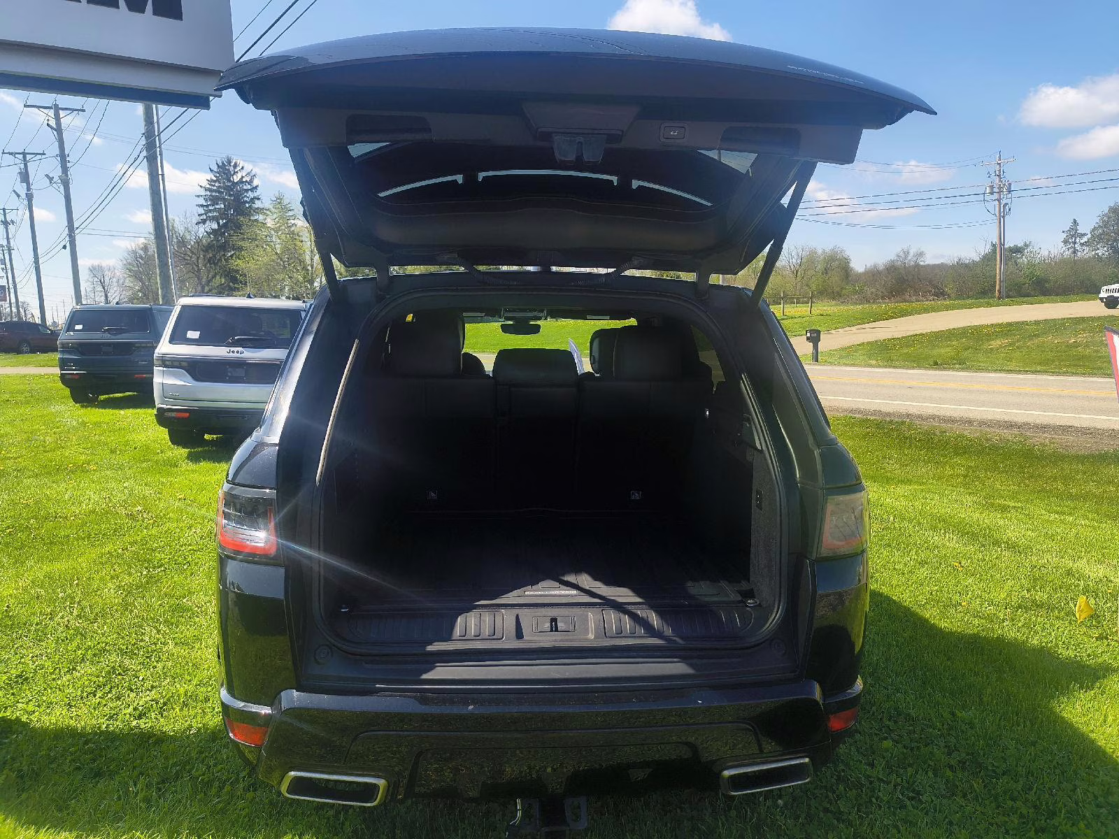 2018 Santorini Black Metallic Land Rover Range Rover Sport Sport 4X4 SUV