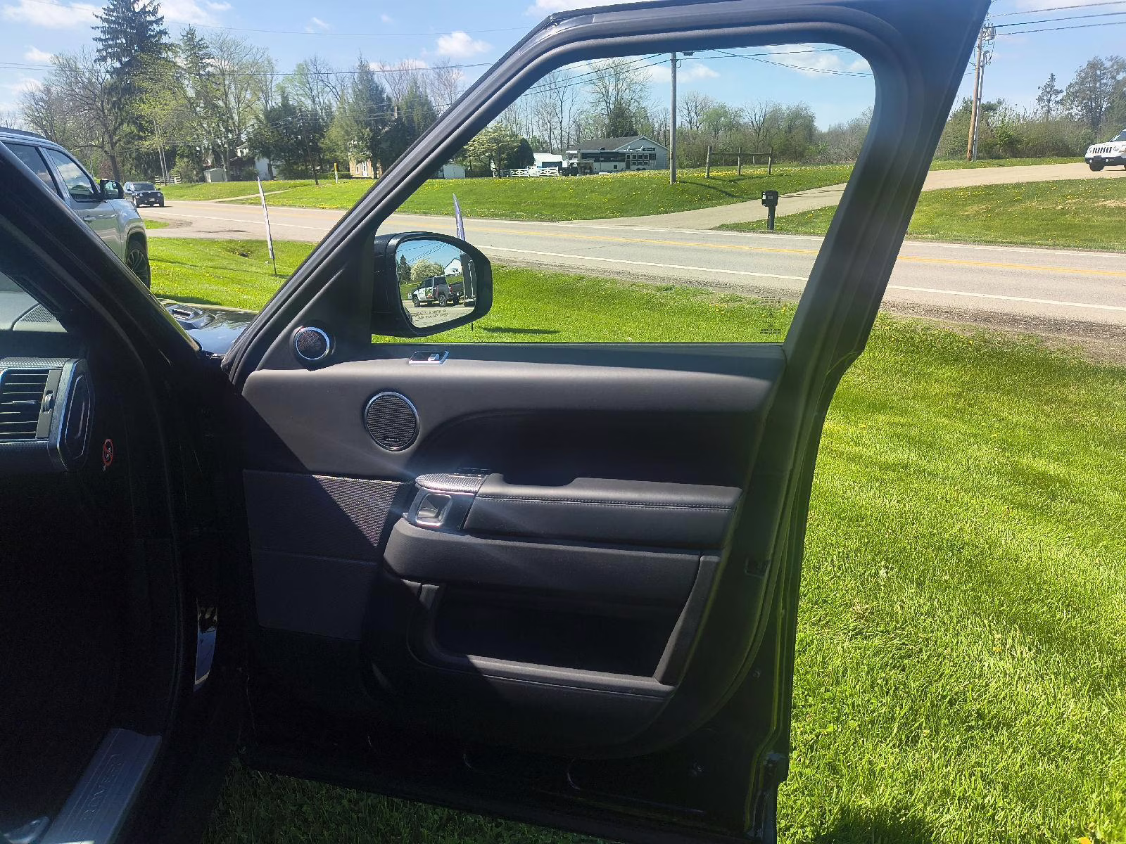 2018 Santorini Black Metallic Land Rover Range Rover Sport Sport 4X4 SUV