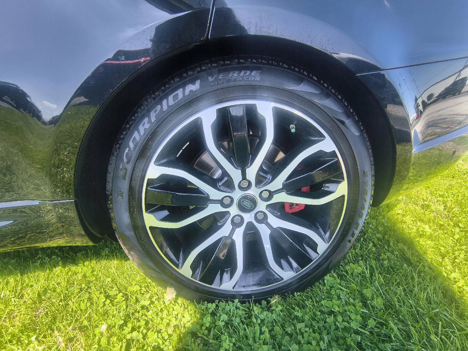 2018 Santorini Black Metallic Land Rover Range Rover Sport Sport 4X4 SUV