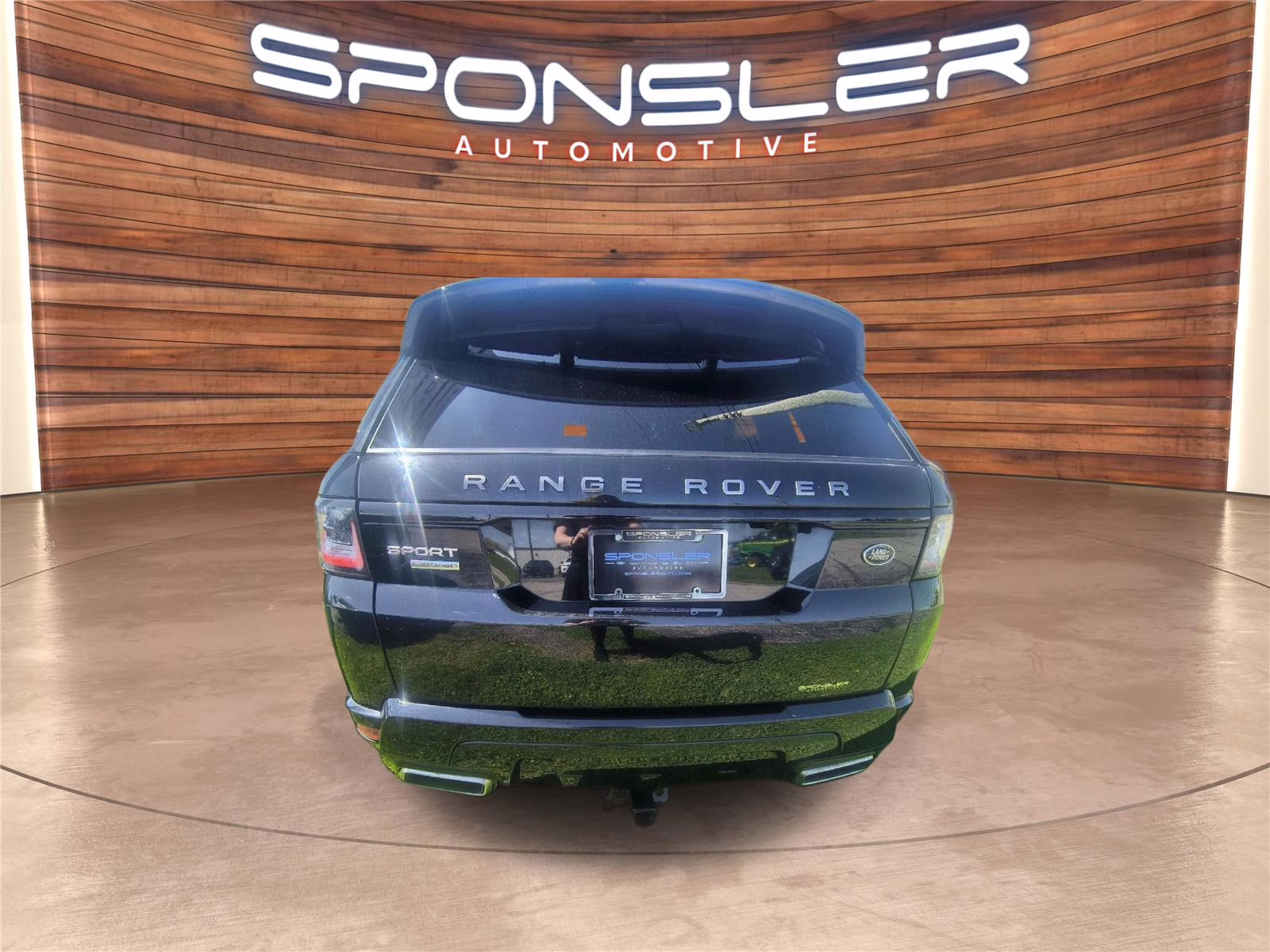 2018 Santorini Black Metallic Land Rover Range Rover Sport Sport 4X4 SUV