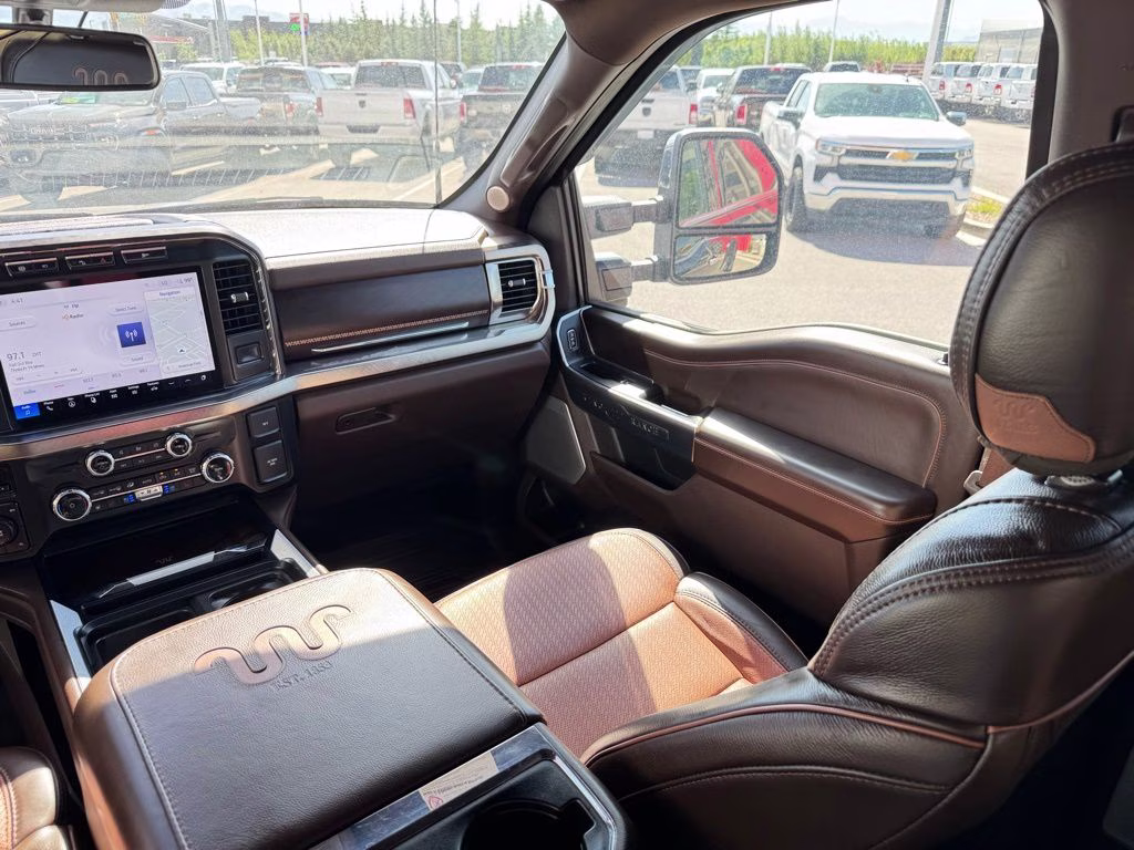 2024 Black Ford Super Duty F-450 DRW King Ranch 4X4 Truck