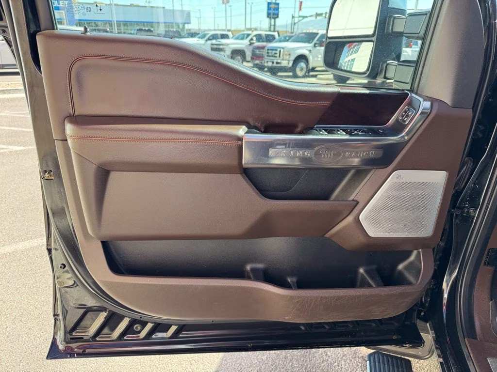 2024 Black Ford Super Duty F-450 DRW King Ranch 4X4 Truck