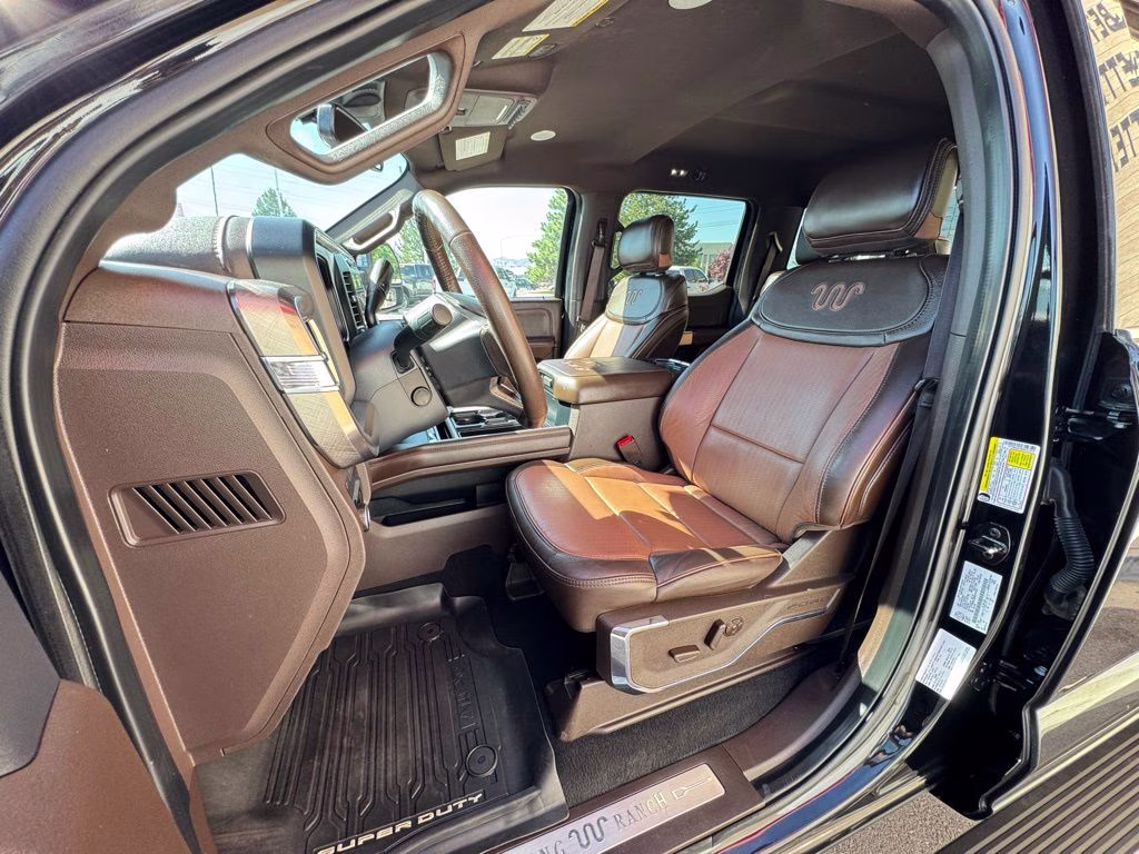 2024 Black Ford Super Duty F-450 DRW King Ranch 4X4 Truck