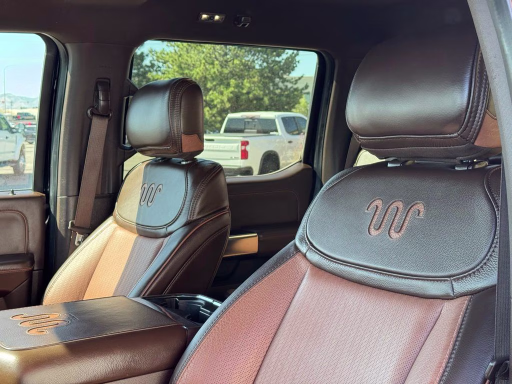 2024 Black Ford Super Duty F-450 DRW King Ranch 4X4 Truck
