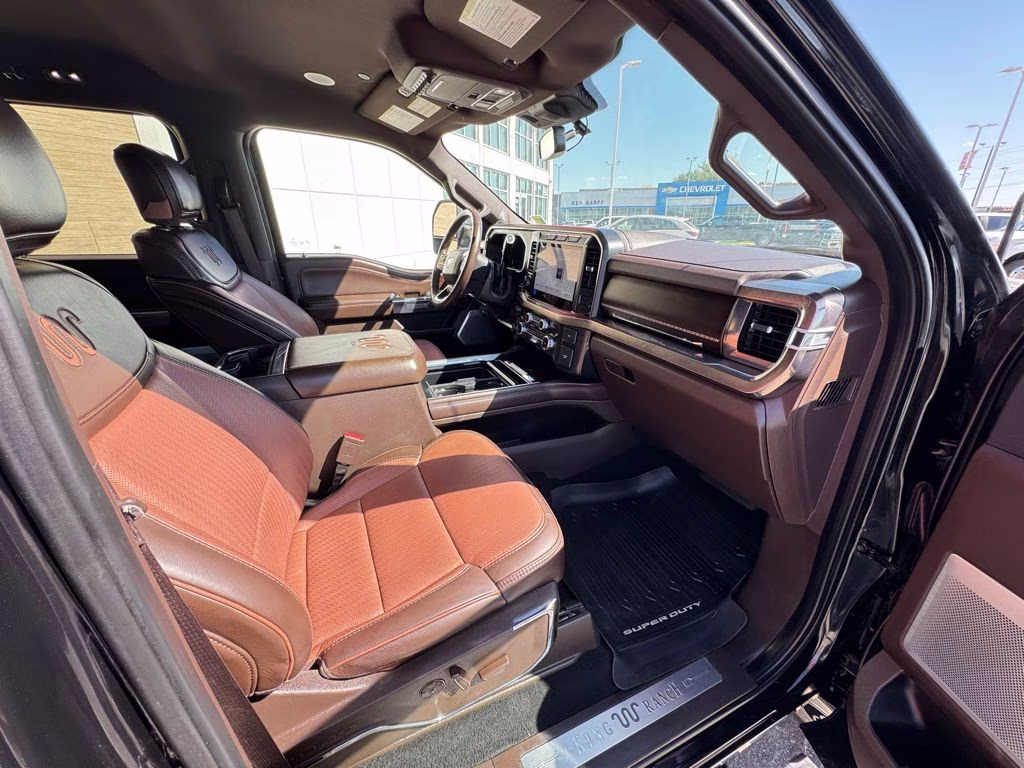 2024 Black Ford Super Duty F-450 DRW King Ranch 4X4 Truck
