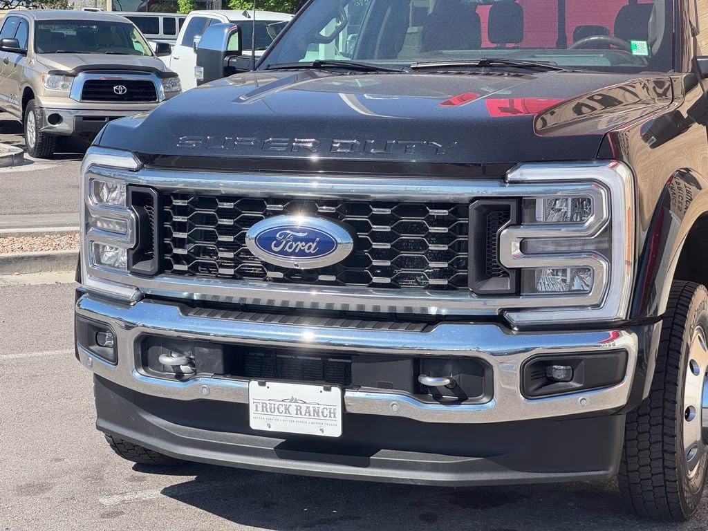2024 Black Ford Super Duty F-450 DRW King Ranch 4X4 Truck
