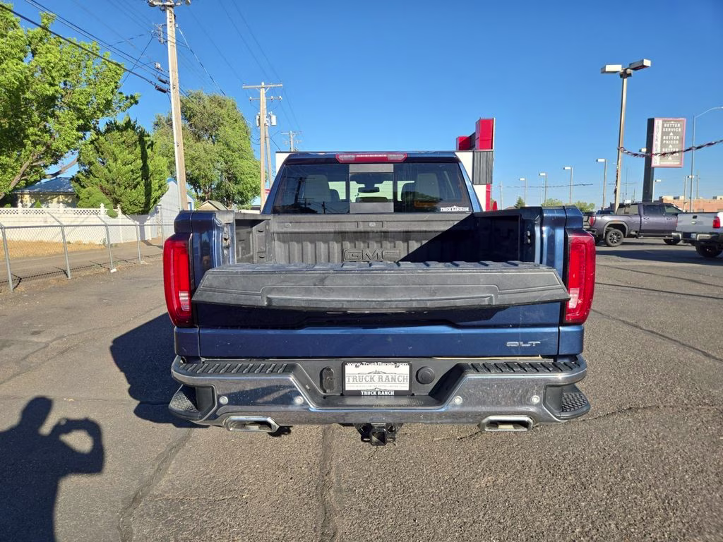 2021 Pacific Blue Metallic GMC Sierra 1500 SLT 4X4 Truck