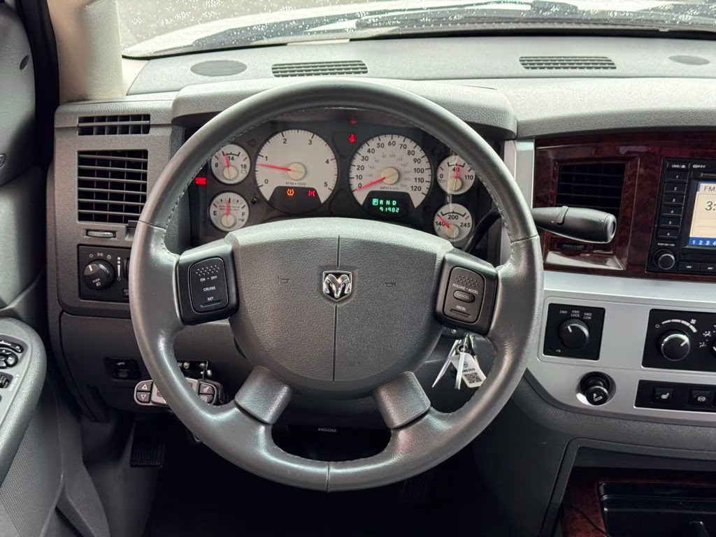 2008 Bright White Clearcoat Dodge Ram 2500 Laramie 4X4 Truck