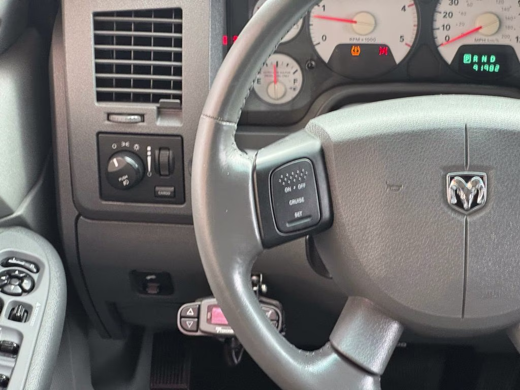 2008 Bright White Clearcoat Dodge Ram 2500 Laramie 4X4 Truck