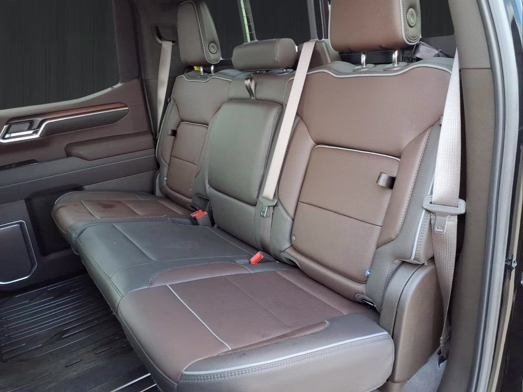 2025 ONYX BLACK GMC Sierra Denali 4X4 Truck