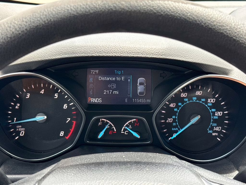 2013 Sterling Gray Metallic Ford Escape SE FWD SUV