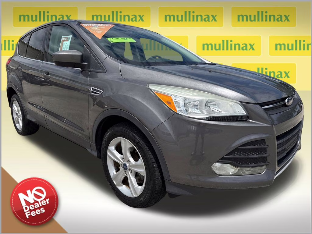 2013 Sterling Gray Metallic Ford Escape SE FWD SUV