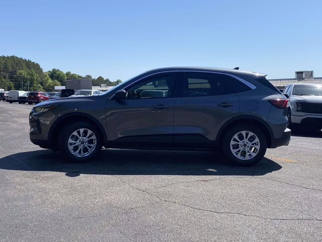 2024 Gray Metallic Ford Escape Active FWD SUV